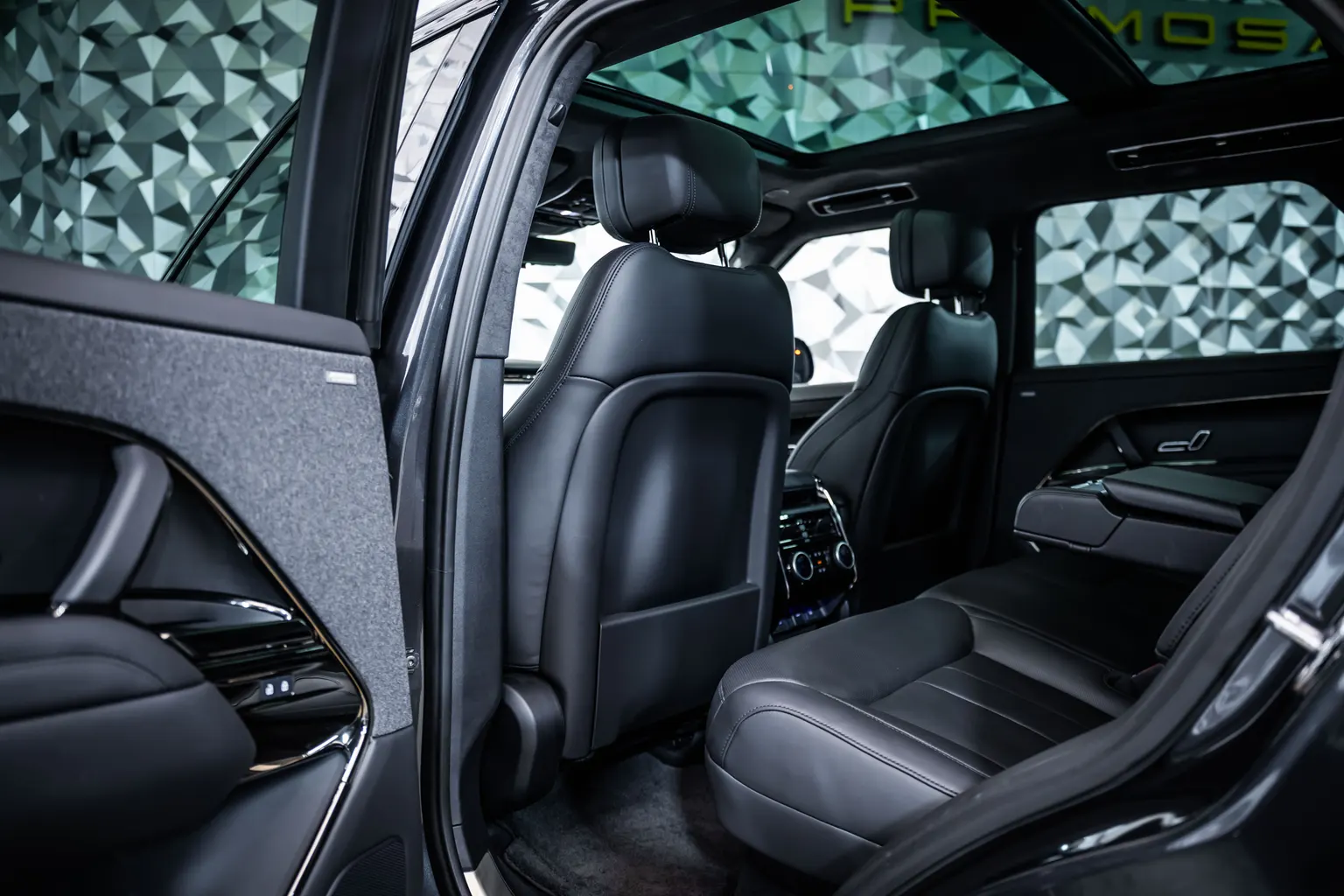 Land Rover Range Rover Sport D350 AUTOBIOGRAPHY Pano*Meridinan – снимка 14