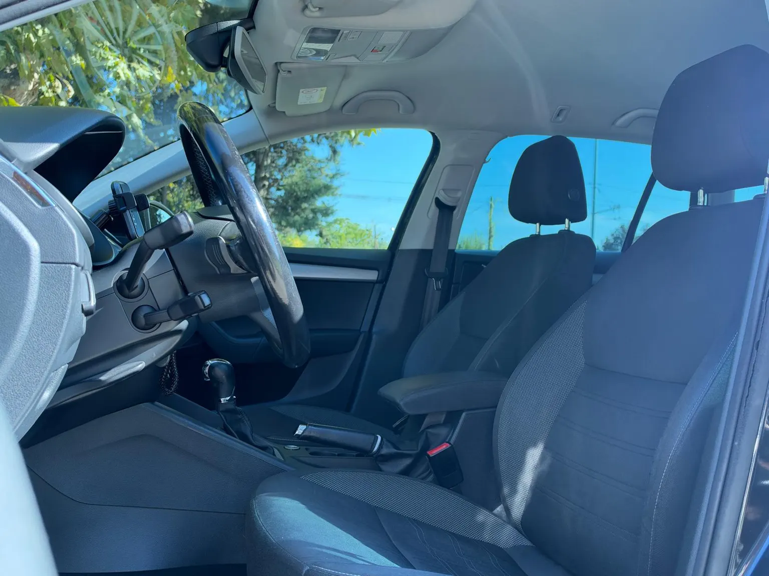 Skoda Octavia 1.6tdi ACC* Navi* Park Assist* – снимка 8