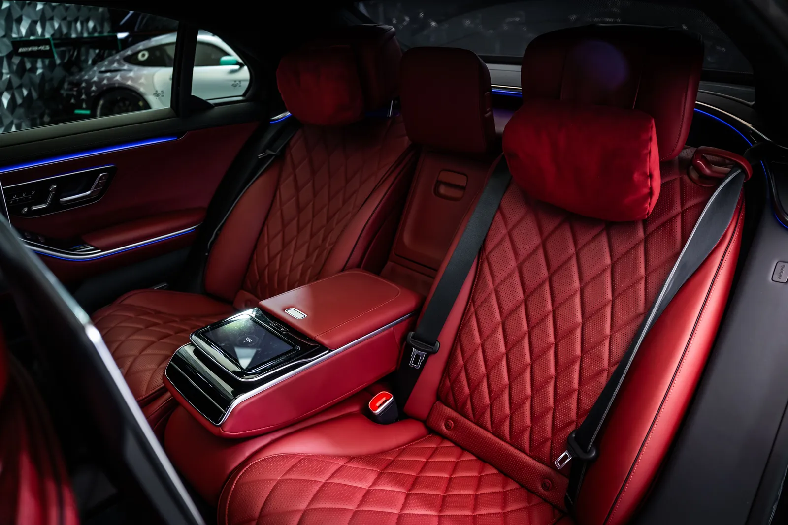 Mercedes-Benz S580 L 4M AMG*Night*Pano*Burm – снимка 16
