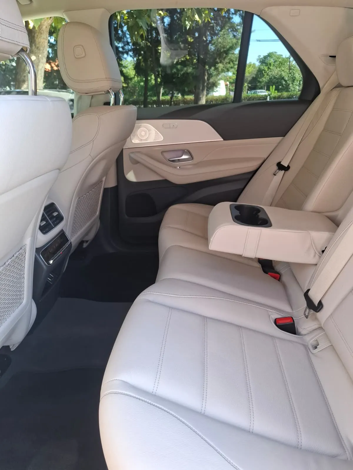 Mercedes-Benz GLE 450 AMG 4М*Camera*Burmester* – снимка 14