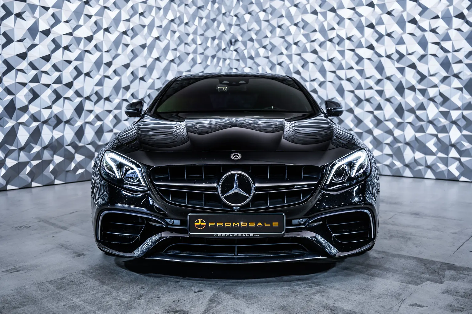 Mercedes-Benz E 63 AMG S 4M AMG*Pano*Burm – снимка 2