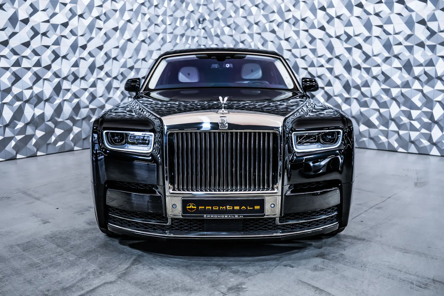 Rolls-Royce Phantom VIII*StarLights*Massage*360*TV*22 – снимка 2