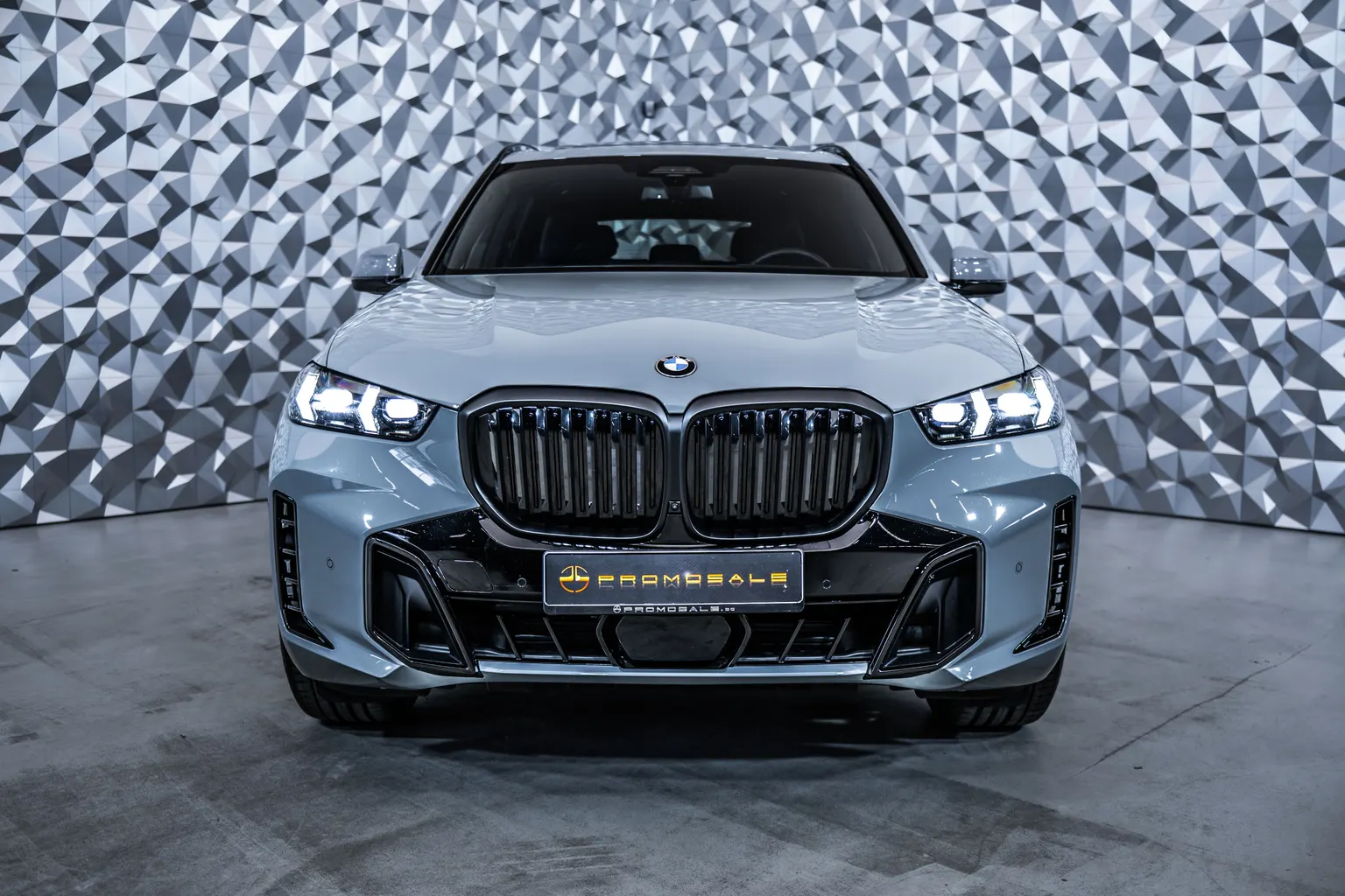 BMW X5 XDRIVE 30D* M SPORT PRO* H&K* SKYLOUNGE* GLOW* 360 – снимка 2