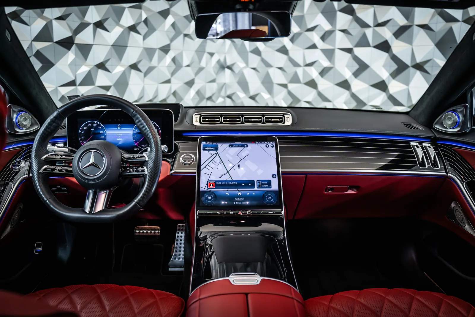 Mercedes-Benz S580 L 4M AMG*Night*Pano*Burm – снимка 19