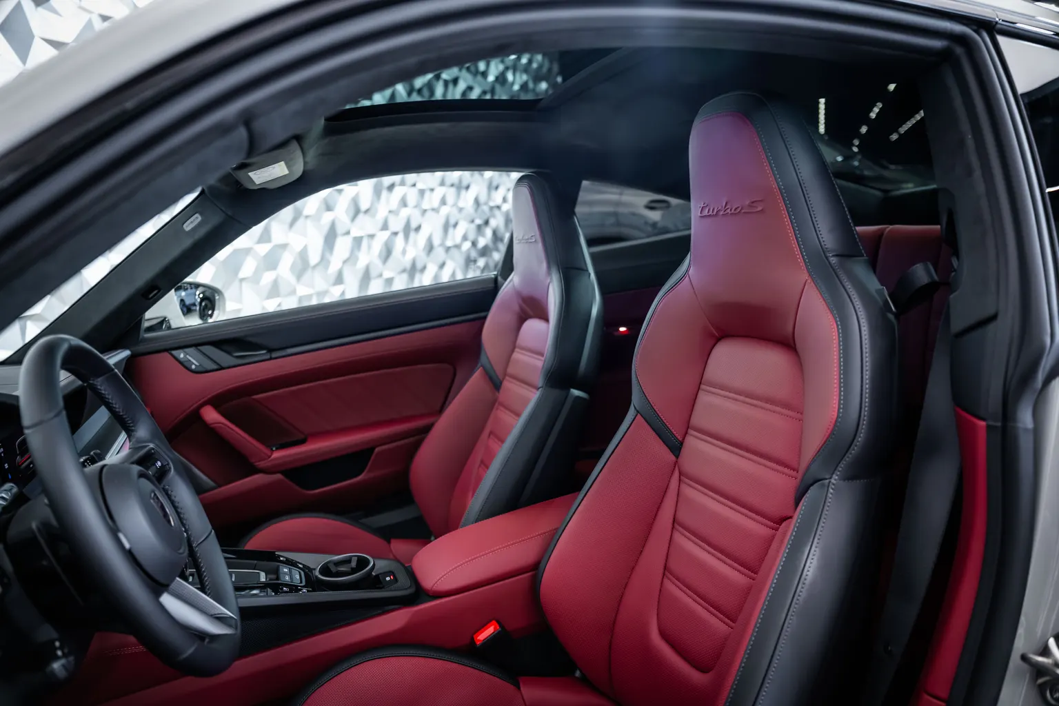 Porsche 911 Turbo S Coupe*Carbon Aero Pack*Burmester – снимка 13