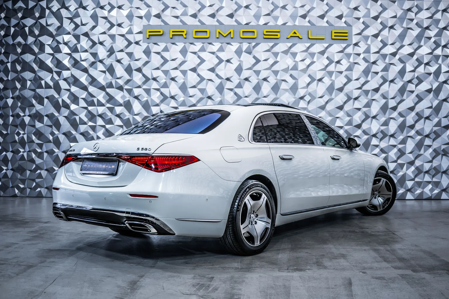 Mercedes-Benz S580 Maybach 4M *Multimedia*FirstCl*360*SoftCl* – снимка 4