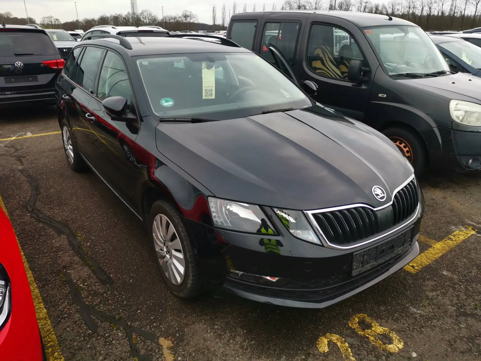 Skoda Octavia 1.6tdi ACC* Navi* Park Assist* – снимка 21