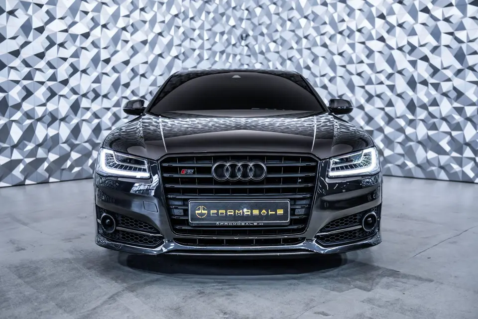 Audi S8 Plus 2017 – снимка 2