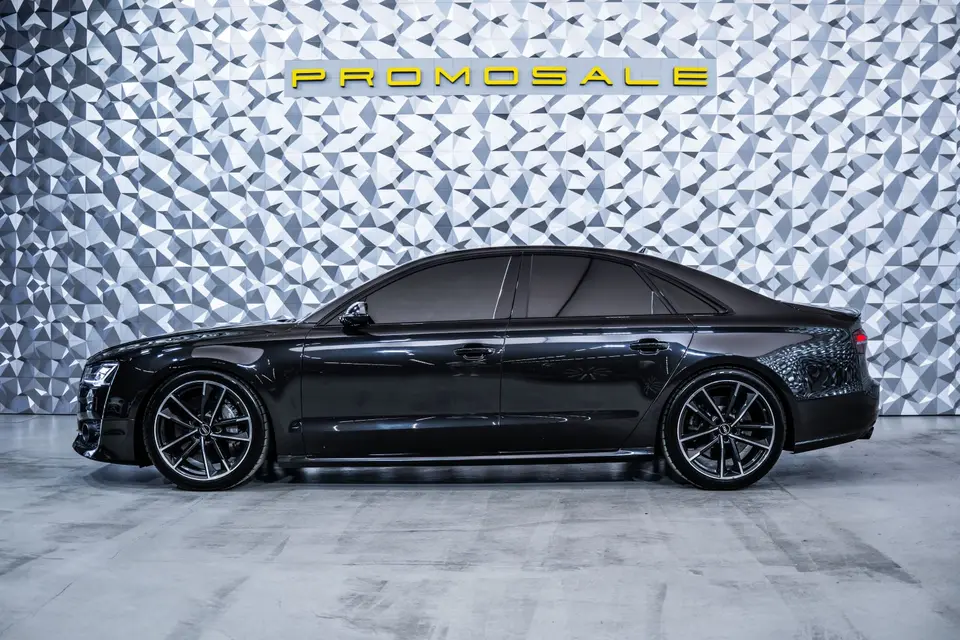 Audi S8 Plus 2017 – снимка 3