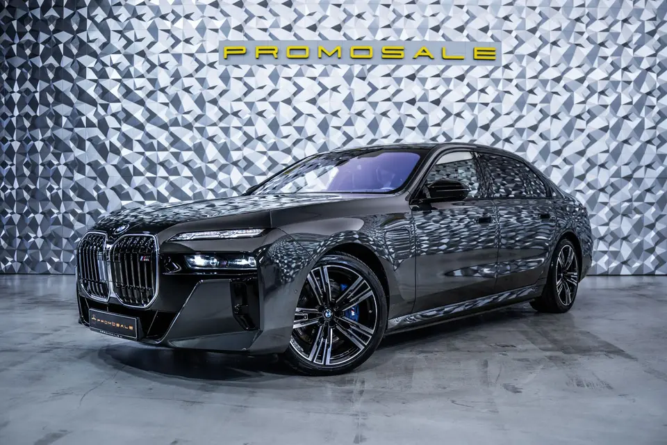 BMW 760 e xDrive 2023 – снимка 1
