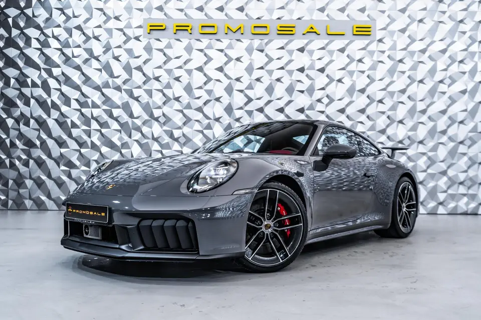 Porsche 911 Carrera 4 GTS 2025 – снимка 1