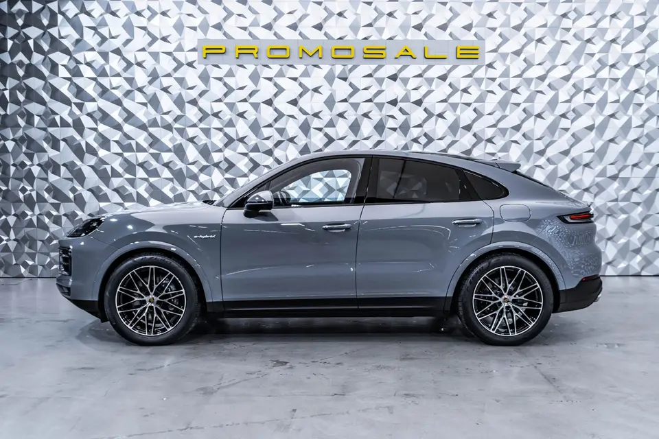 Porsche Cayenne E-Hybrid Coupe 2023 – снимка 3