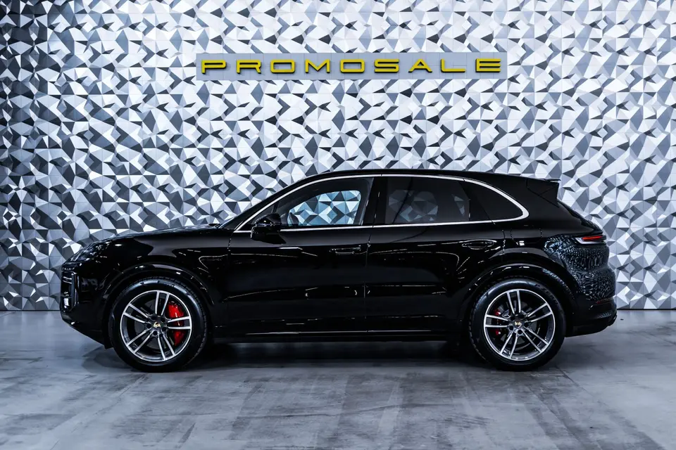 Porsche Cayenne Turbo E-Hybrid 2024 – снимка 3