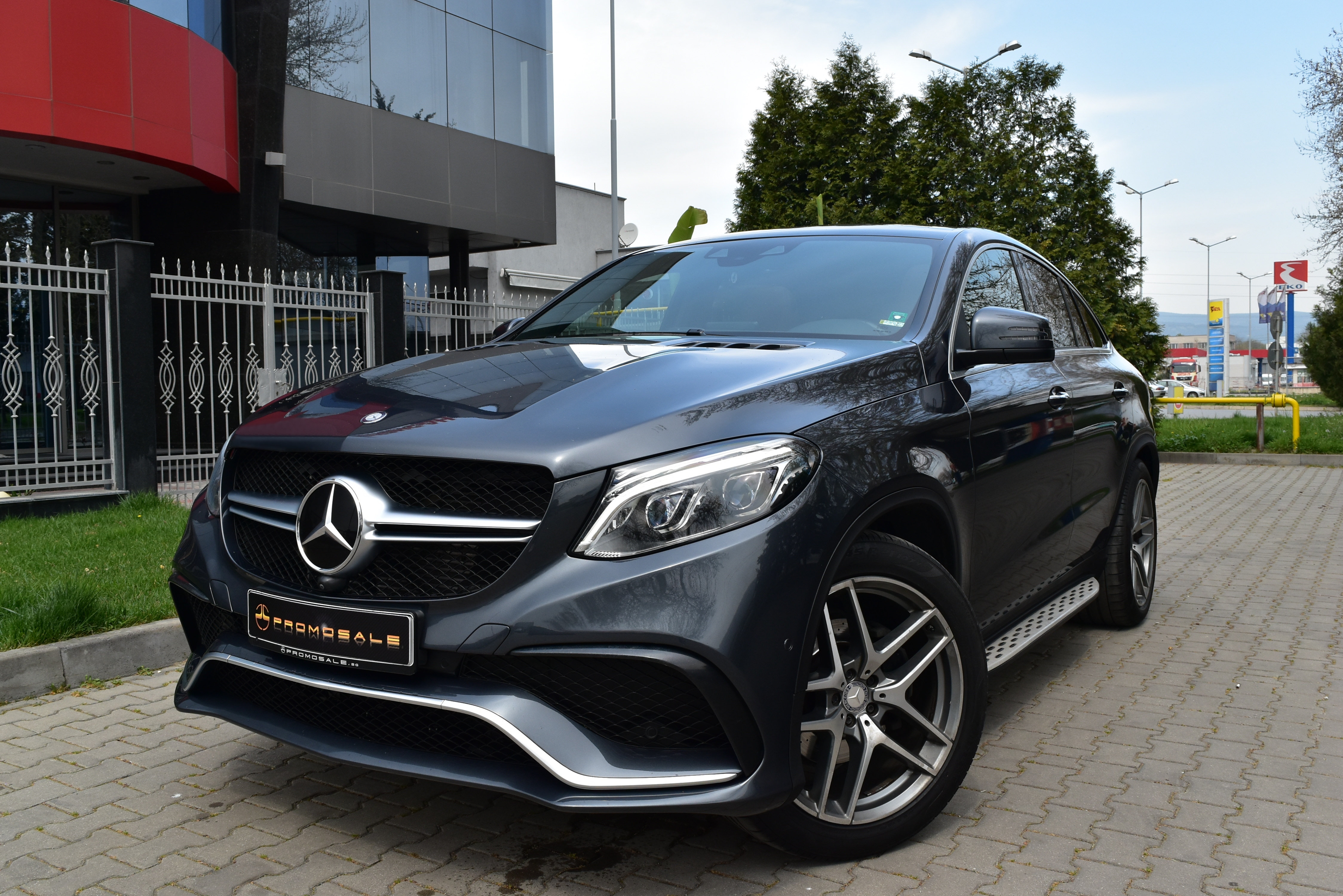 Mercedes-Benz GLE 350 d 4M Coupe AMG*Distronic*Pano*Navi*360*Air*KeyGo* – снимка 1