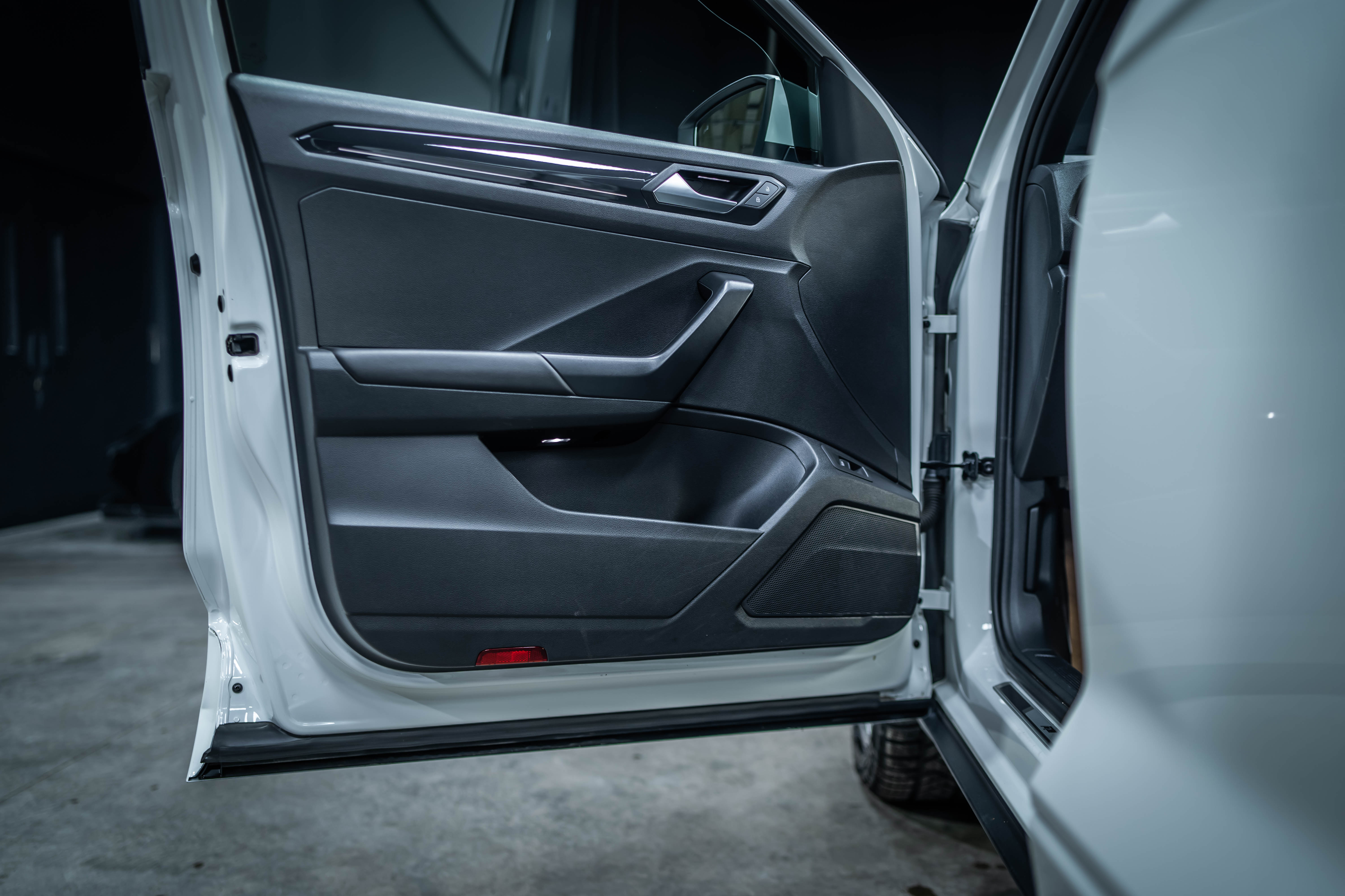 VW T-Roc 2.0 TDI, 4x4, DSG – снимка 7