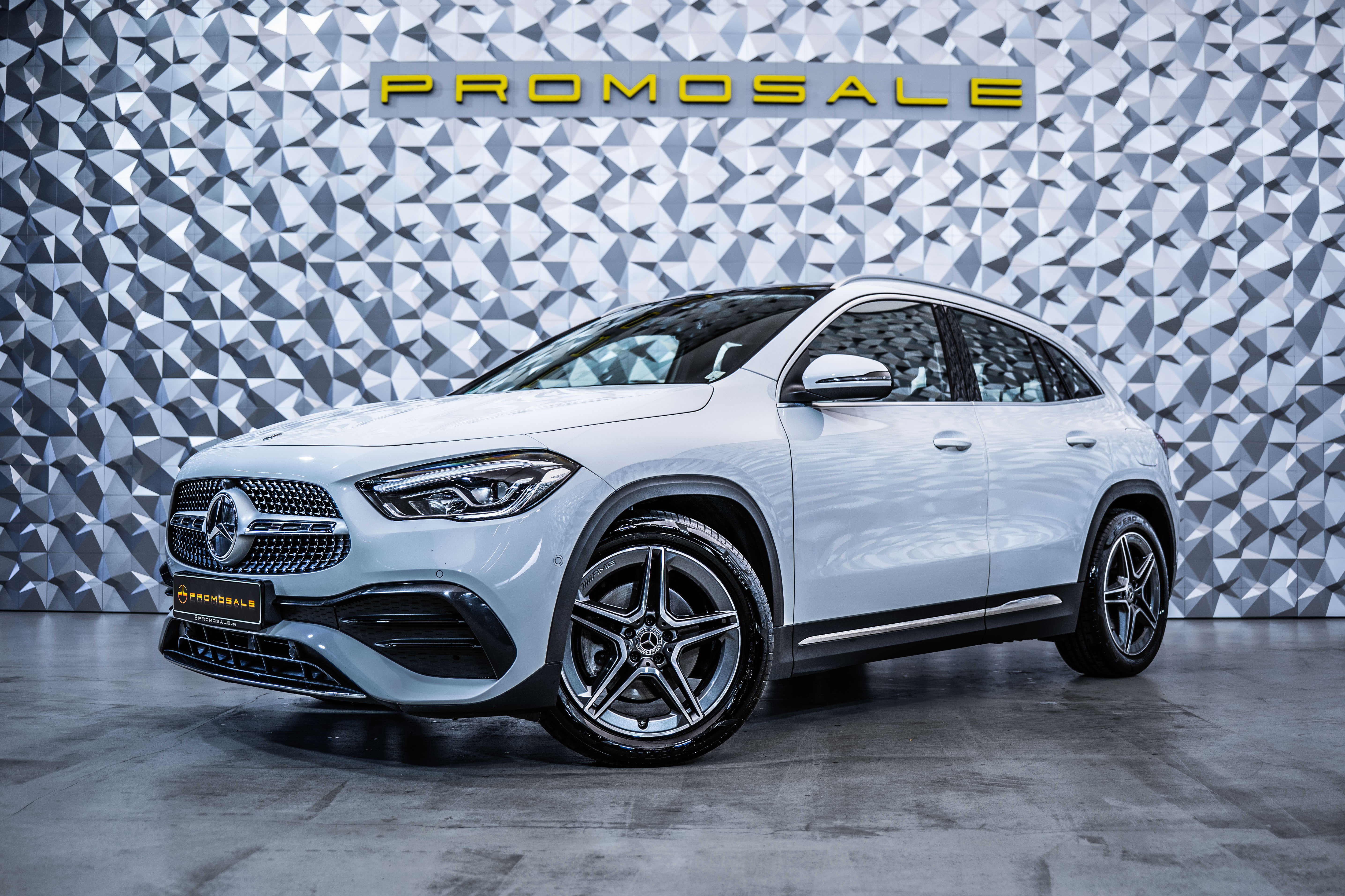 Mercedes-Benz GLA 220 d 4M AMG*Pano*Camera – снимка 1