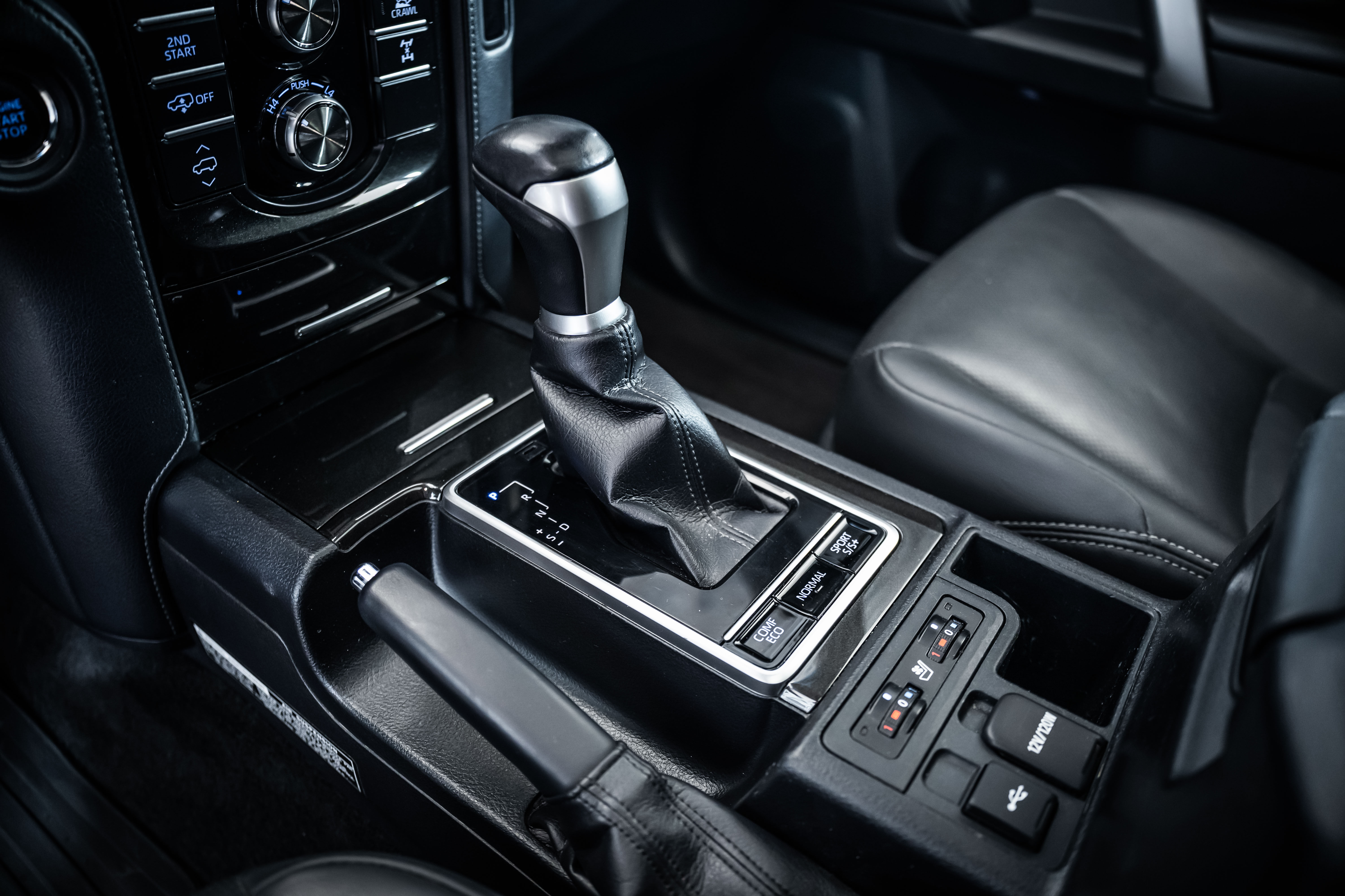 Toyota Land cruiser 2.8 D-4D*TEC-Edition*360 – снимка 10