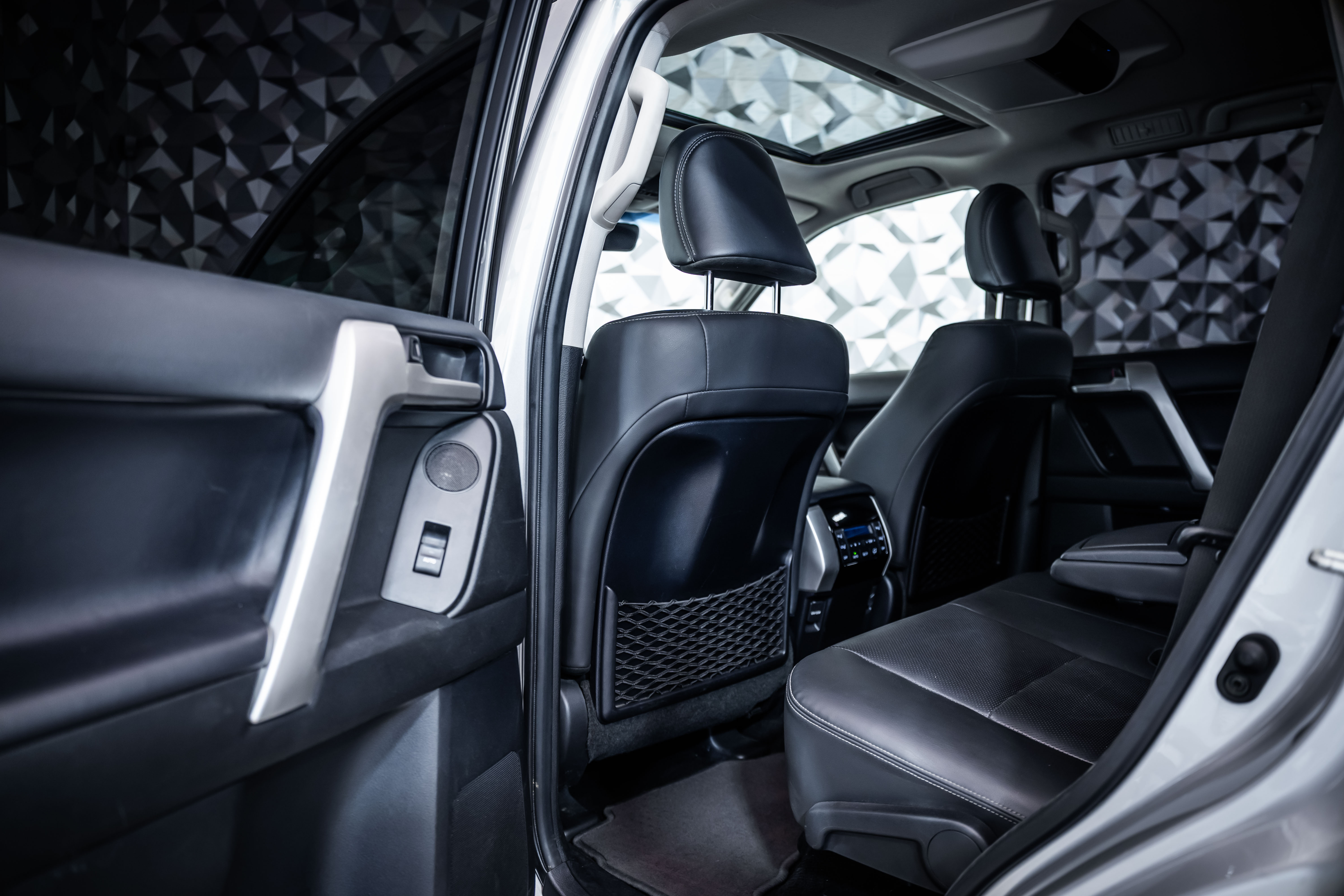 Toyota Land cruiser 2.8 D-4D*TEC-Edition*360 – снимка 13
